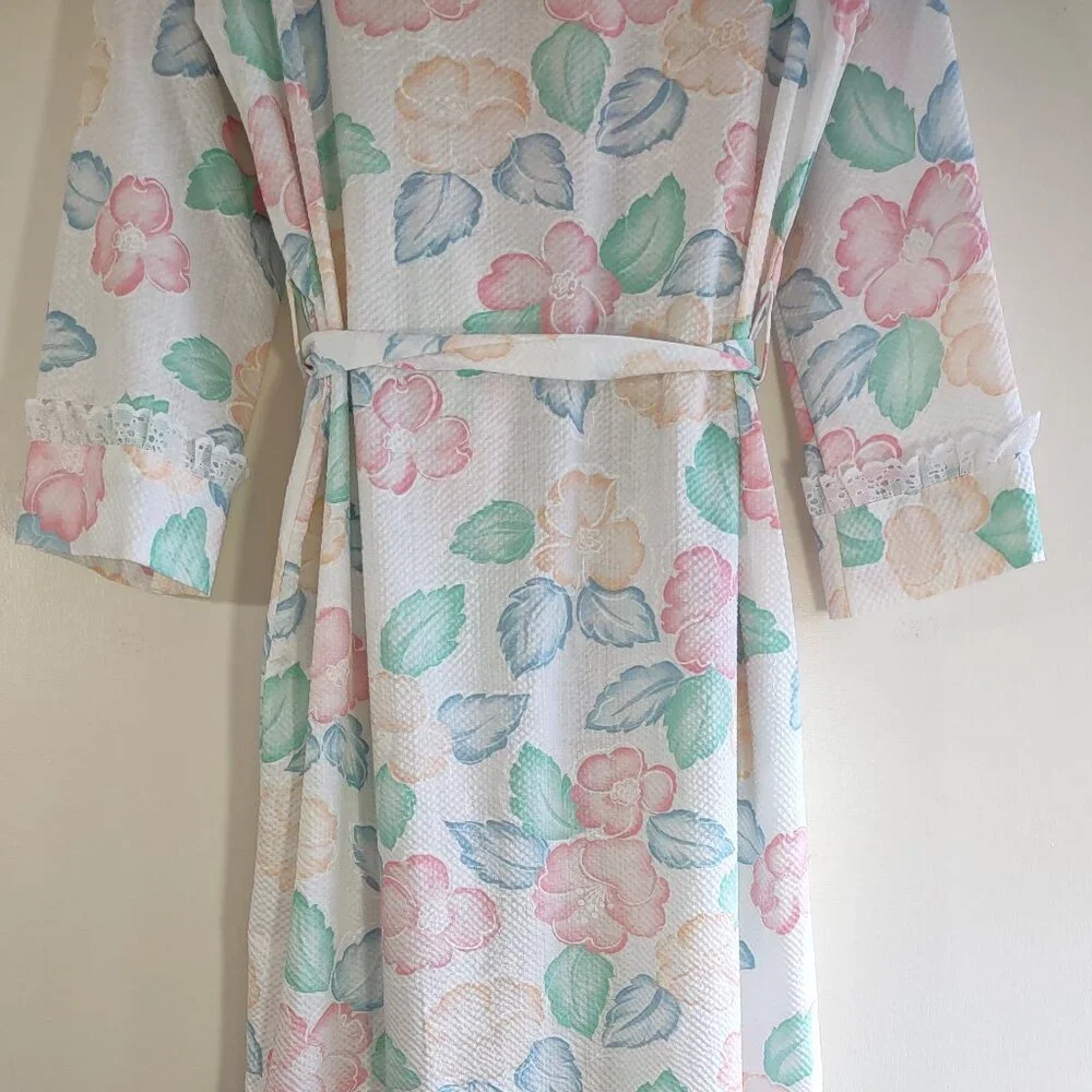 Vintage Beth Michaels Floral Seersucker & Lace Robe Cottage Garden  Medium NWOT - Picture 8 of 14